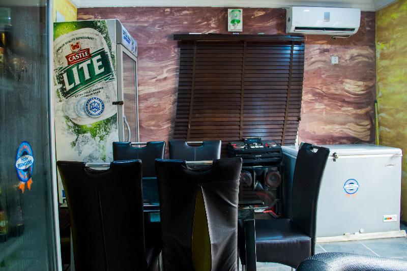 Glasshouse Suites Annex Lagos Ngoại thất bức ảnh